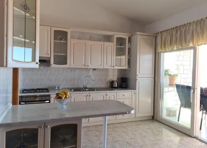 Marija * 马卡尔斯卡